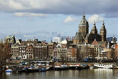netherlands largest city|Amsterdam .